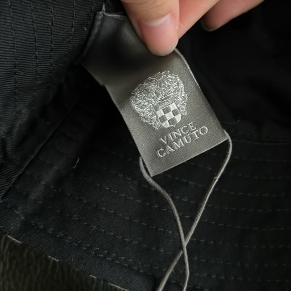 NWT Vince camuto reversible hat one size - Picture 4 of 6